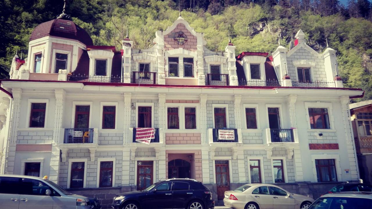 Apartament Giorgi بورجومي المظهر الخارجي الصورة