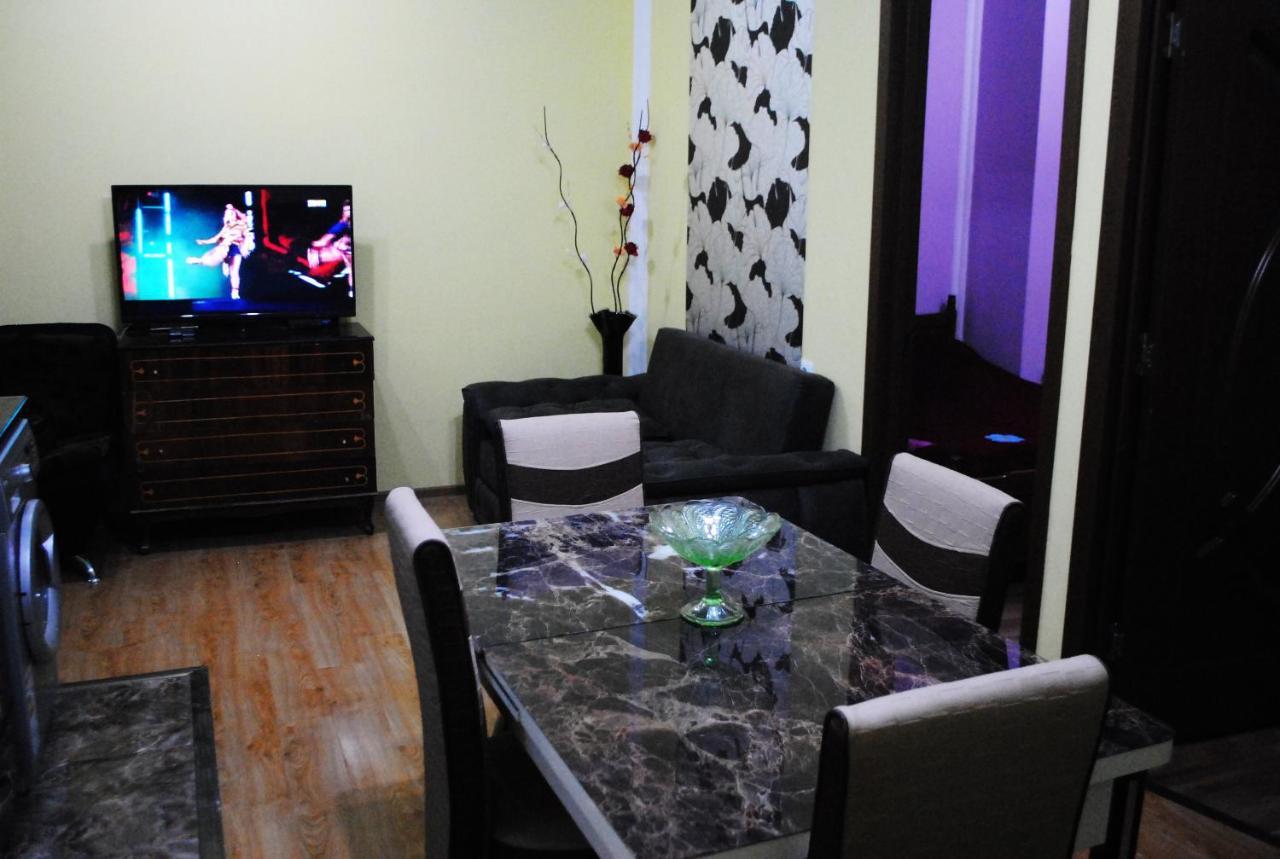 Apartament Giorgi بورجومي المظهر الخارجي الصورة